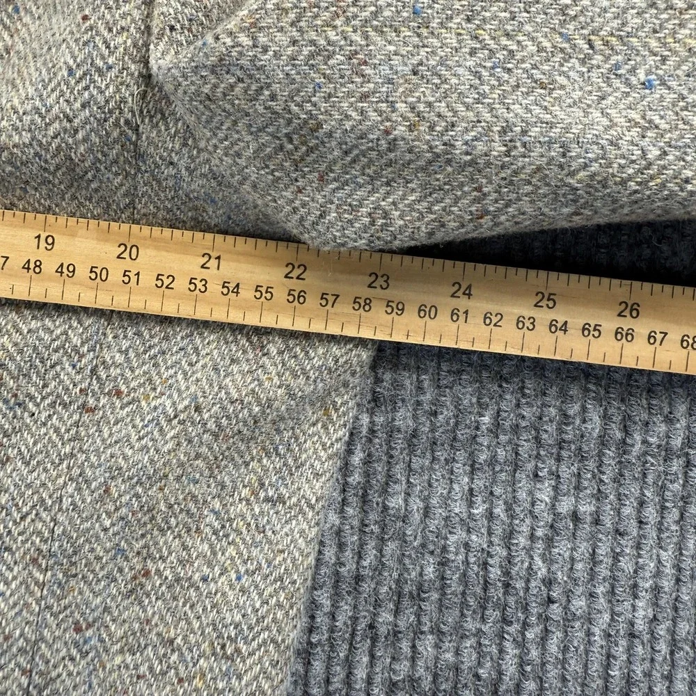 Cricketeer Blazer Mens 46 Gray Tweed Herringbone Wool Made USA 2 Button Dillards